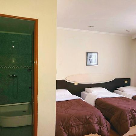 Hotel Alysa Корча Екстериор снимка