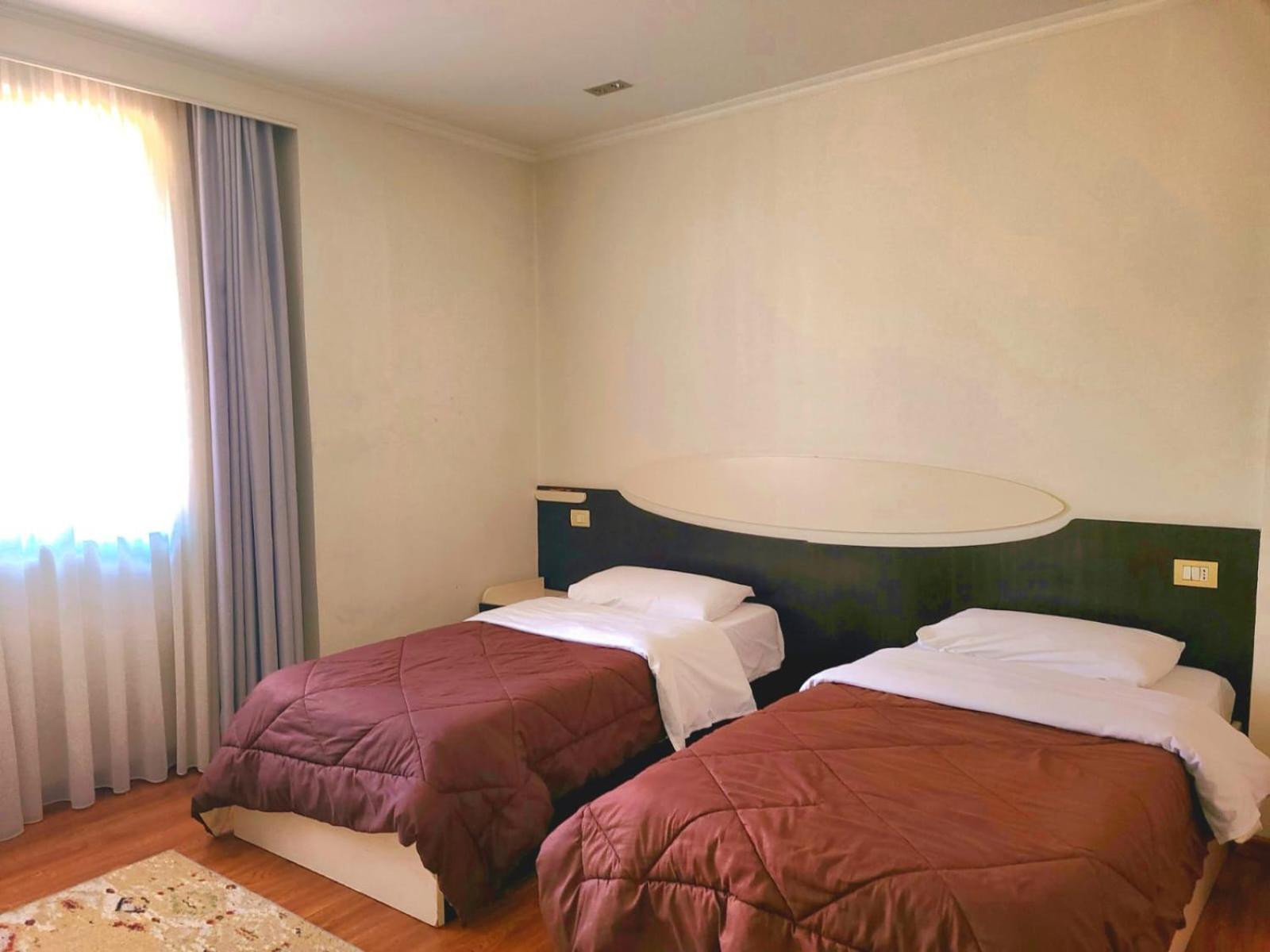 Hotel Alysa Корча Екстериор снимка